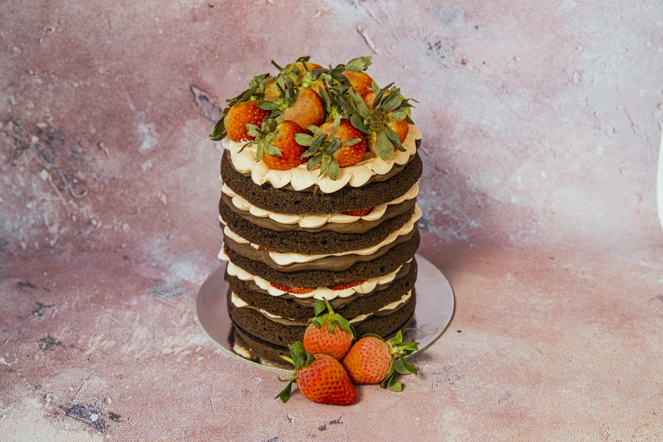 Strawberry Choco Love Cake for Valentines Day hola Keto Desserts Dubai Abu Dhabi Sharjah Al Ain Fujairah Ajman UAE