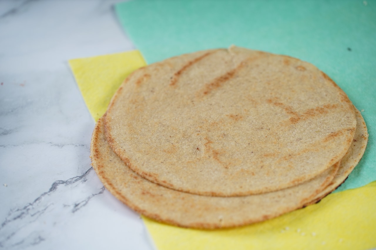 Almond Lupin Keto Wrap hOLa Keto UAE Delivery in Dubai, Abu Dhabi, Sharjah, Al Ain, Fujairah, Ajman & Ras Al Khaimah