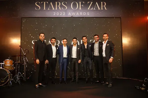 Career at Zar Jewels 1